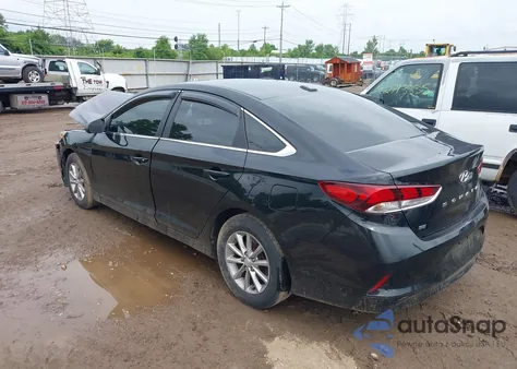 2018 Hyundai Sonata Se z USA, uszkodzony, nr VIN 5NPE24AFXJH624211
